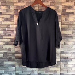 NWT Funlingo Women's Blouse Size XL Black Short Sleeve Pullover V-Neck